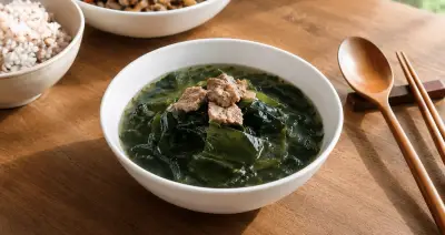 Bí quyết chọn rong biển tươi ngon và nấu canh không tanh