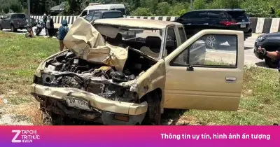 Bé trai 11 tuổi lái xe tông đoàn hành hương khiến 8 nhà sư Thái Lan tử vong