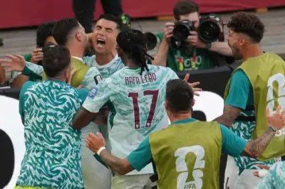 C.Ronaldo phá lời nguyền, Bồ Đào Nha thắng Croatia 2-1 nghẹt thở