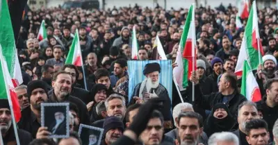 Hàng triệu người Iran tham dự lễ tang lãnh tụ tối cao Ali Khamenei