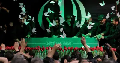 Iran gửi thông điệp tới Mỹ qua lễ tang cố lãnh tụ Khamenei