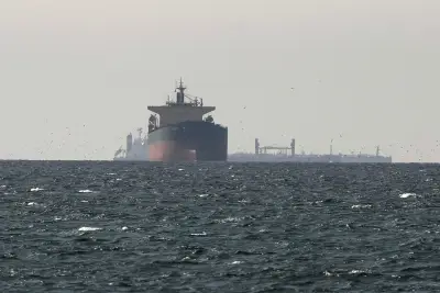 Mỹ tấn công Iran sau vụ tàu thương mại bị nhắm mục tiêu tại eo biển Hormuz
