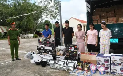 Nhóm 6 bị can bán hàng giá rẻ quảng cáo sai sự thật thu lợi hàng tỷ đồng
