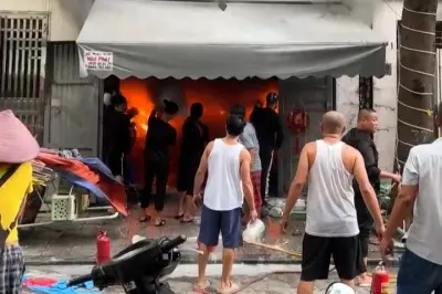 Nhân chứng kể giây phút đập lửa vụ cháy nhà liền kề ở Hà Nội