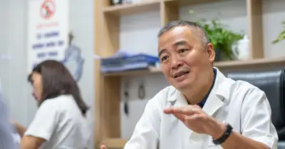 PGS Nguyễn Lân Hiếu lý giải nguyên nhân BV Đại học Y không kê đơn thuốc bổ