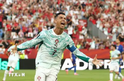 Ronaldo lập công, Bồ Đào Nha đại chiến Tây Ban Nha ở vòng 18 World Cup