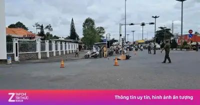 Xe bồn va chạm xe đạp điện tại Đồng Tháp, hai người tử vong