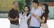 Đưa góc nhìn AI vào bài 'Steve Jobs Việt Nam', nữ sinh đạt 9,75 điểm văn
