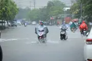 Bão số 1 áp sát Bạch Long Vĩ, gây mưa lớn trên 500mm ở Đông Bắc Bộ