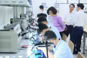 Chiến lược đào tạo nhân lực AI và bán dẫn: Doanh nghiệp làm trung tâm
