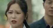 Dưới Ô Cửa Sáng Đến tập 23: Điều ra mắt bảo vệ người yêu cũ