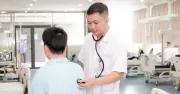 Du khách suýt tử vong vì ngộ độc rượu tại Nha Trang