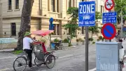 Hà Nội thí điểm vùng phát thải thấp: Người dân chủ động chuyển đổi xe xanh