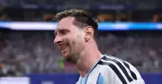 Messi bật khóc sau màn ngược dòng 'tử thần' cùng Argentina