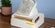 Đánh giá Dreame D20 Aura: Máy vệ sinh nệm với dock tự đổ rác