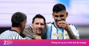Scaloni điều chỉnh đưa Messi sang cánh, Argentina lội ngược dòng vào tứ kết
