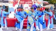 Trò Xuân Phả đến gần giới trẻ qua chương trình Trò Trăng Trò Trống