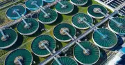 Trung Quốc phát triển hệ thống tạo nước sạch từ nước biển giá rẻ nhờ năng lượng mặt trời